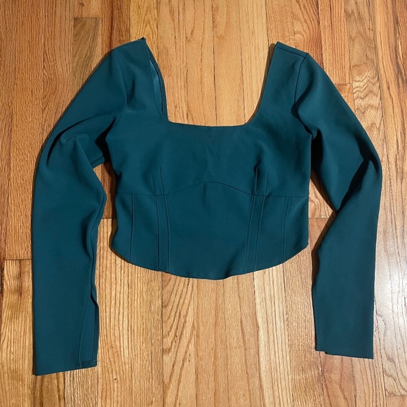 Abercrombie Long-Sleeve Square Neck Cropped Blouse - Picture 1 of 4